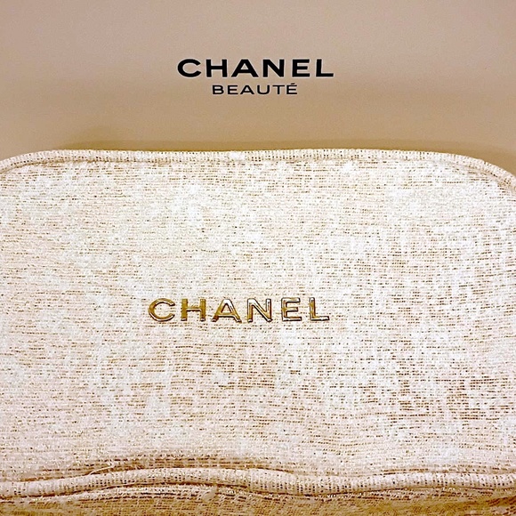 Brand New CHANEL Beaute Cosmetic Makeup Bag Pouch Clutch Sparkling creamy GOLD w - Picture 1 of 5